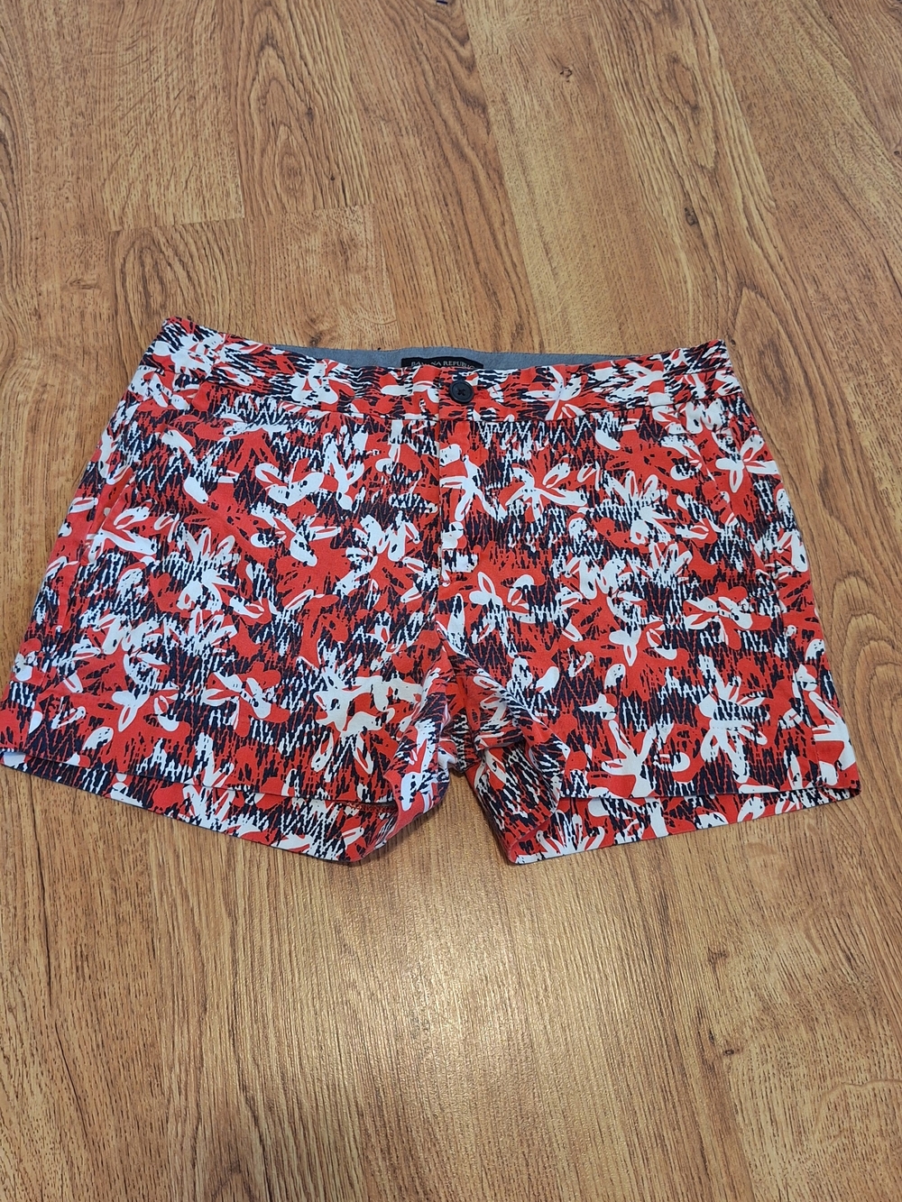 Women’s Red Floral Print Shorts